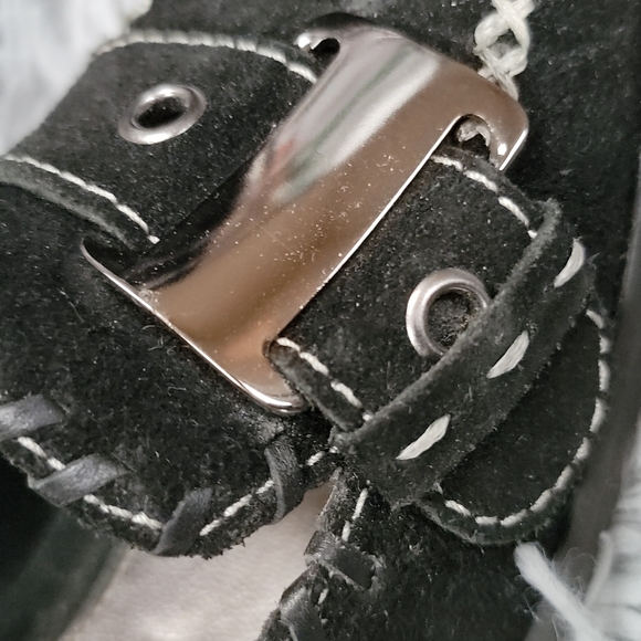 Carlos Santana Loafer Heels - Picture 6 of 7